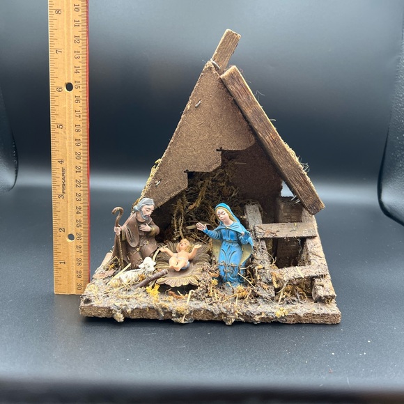 Vintage Italian Wood Creche Nativity Set Manger. Christmas Decoration. 4 figure - Picture 7 of 16